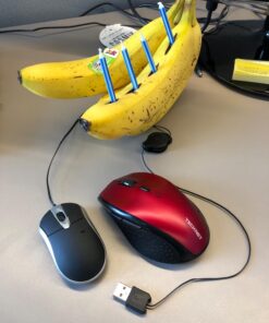 TECKNET Wireless Mouse, 2.4G USB Computer Mouse with 6-Level Adjustable 3200 DPI, 30 Months Battery, Ergonomic Grips, 6 Buttons Portable for PC, Chromebook, Mac - Red 42 71ajG6YoY8L