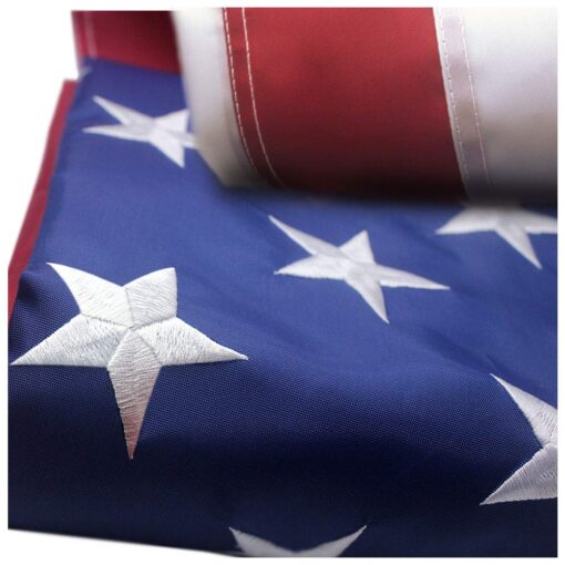 VSVO US American Flag 4x6 Ft - Heavy Duty 300D Oxford Nylon Embroidered US Flags, Embroidered Stars, Sewn Stripes, Indoor/Outdoor, Vibrant Colors, Brass Grommets