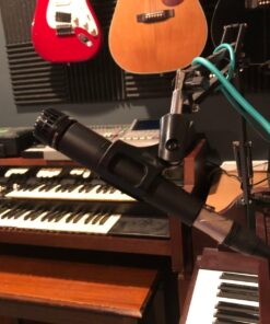 PYLE-PRO Professional Handheld Moving Coil Microphone - Dynamic Cardioid Unidirectional Vocal, Built-in Acoustic Pop Filter, Includes 15ft XLR Audio Cable to 1/4'' Audio Connection - Pyle PDMIC78,Black Mic 44 71aucif697L