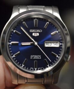 SEIKO 5 Men's SNK793 Automatic Stainless Steel Watch with Blue Dial 35 71b5mElGSsL
