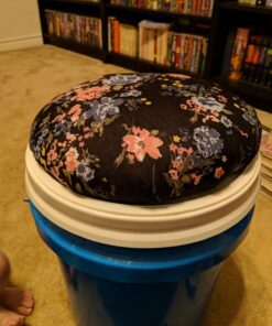 Gamma2 Seal Lid - Pet Food Storage Container Lids - Fits 3.5, 5, 6, & 7 Gallon Buckets, White, 4122E, Made in USA, Fits a 3.5 to 7 Gallon Bucket 49 71b8Rda1Z4L