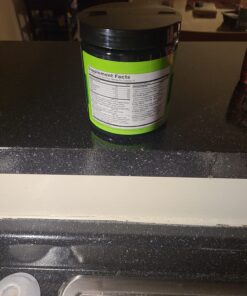 NATURELO Raw Greens Superfood Powder - Wild Berry Flavor - Boost Energy, Detox, Enhance Health - Organic Spirulina - Wheat Grass - Whole Food Nutrition from Fruits & Vegetables - 30 Servings 30 Servings (Pack of 1) 33 71b9 zQEUuL