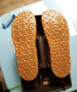 Sof Sole Shoe Goo Repair Adhesive for Fixing Worn Shoes or Boots, Clear, 3.7-Ounce Tube 1-Pack 52 71bYcHLpML