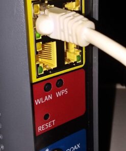 MOTOROLA MG7540 16x4 Cable Modem Plus AC1600 Dual Band Wi-Fi Gigabit Router with DFS, 686 Mbps Maximum DOCSIS 3.0 - Approved by Comcast Xfinity, Cox, Charter Spectrum, More 38 71bfyYM66QL