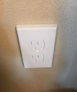 Jambini Self-Closing Outlet Covers - An Alternative To Socket Plugs - 3 pack 62 71bgWTm4m4L