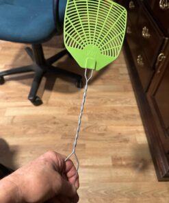 Bug & Fly Swatter – Braided Metal Handle 6 Pack Fly Swatters – Indoor/Outdoor – flyswatter 18 inch - Set of 6 21 71c6VxnElhL