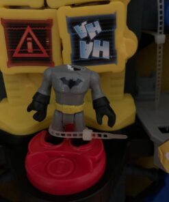 Imaginext DC Super Friends Batman Playset Transforming Batcave with Batman & the Joker Figures for Preschool Kids Ages 3+ Years 16 71cGiRO9CcL