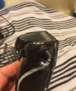 Philips Norelco Multigroom 3100 with 5 attachments and skin-friendly blades, QG3330/49 51 71cMGynDIvL