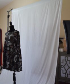 Julius Studio 6 x 9 ft. (72 x 108 inch) Pure White Backdrop Screen, 100% Pure Seamless Background, High Density 150 GSM Fabric with Elastic String Clips for Photo Video Streaming Studio, JSAG103 41 71cMdwWzSJL