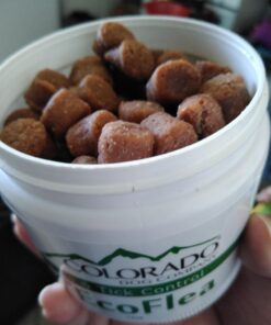 EcoFlea by ColoradoDog - all Natural Chewable Dog Treats for Flea and Tick Treatment and Prevention - 120 Count - no Chemicals, no Mess, no Collars 36 71cNT128b3L