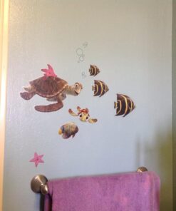 RoomMates RMK2059SCS Finding Nemo Peel and Stick Wall Decals 29 71cQMFwrTgL