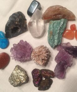 DANCING BEAR Rock, Mineral & Geodes Treasure Hunt Activity Kit (200 Pc Set) Real Shark Teeth Fossils, ID Sheet & Rock Book, STEM Rock, Mineral & Geodes Collection 67 71cTI2VEFNL