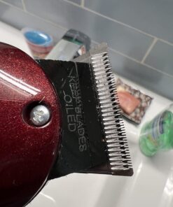 Wahl Professional 5-Star Balding Clipper with V5000+ Electromagnetic Motor and 2105 Balding Blade for Ultra Close Trimming, Outlining and for Full Head Balding for Professional Barbers - Model 8110 17 71cXOGxtTbL