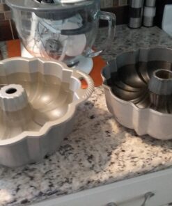 Nordic Ware Platinum Collection Anniversary Bundt Pan Original 52 71cqz9 huyL