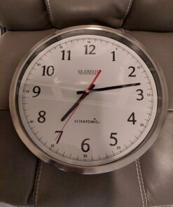 La Crosse Technology 404-1235UA-SS 14 Inch UltrAtomic Analog Stainless Steel Wall Clock 40 71dJrW23SnL