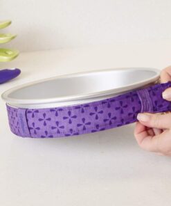 Wilton Bake-Even Cake Strips for Evenly Baked Cakes, 2-Piece Set, Purple, Fabric 2-Pc. 33 71dMz0rKlPL