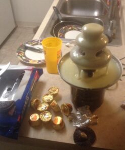 Nostalgia 8-Ounce Chocolate Fondue Fountain, Half-Pound Capacity, Easy to Assemble 3 Tiers, Perfect for Nacho Cheese, BBQ Sauce, Ranch, Liqueurs, 0.5 Pound, Brown 23 71dX0cq9TGL