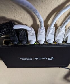 TP-Link TL-SG108 8 Port Gigabit Unmanaged Ethernet Network Switch, Ethernet Splitter Plug & Play Fanless Metal Design Shielded Ports Traffic Optimization 28 71dlxTRTMJL