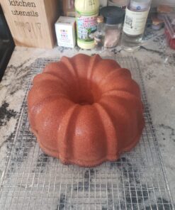 USA Pan Bakeware Nonstick Fluted Tube Cake Pan, Aluminized Steel 10-Inch 37 71e1c6Wkp L