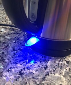 Chefman Stainless Steel Electric Kettle w/ 360° Swivel Base, Auto Shut Off & Boil Dry Protection, BPA-Free Interior and Cool-Touch Handle, 7+ Cup Capacity, 1.7 Liter, 1500W 44 71e7A4Y nrL