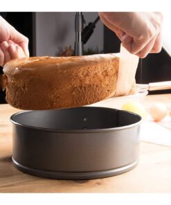 Juvale Unbleached Baking Parchment Paper Rounds with Easy Lift Tabs (9 in, 100 Sheets) 12 71e8KzezxwL