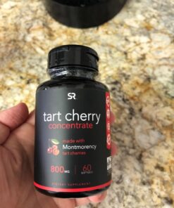 Sports Research Tart Cherry Concentrate - Made from Montmorency Tart Cherries - Non-GMO & Gluten Free (60 Liquid Softgels) 33 71e9lwj3QNL