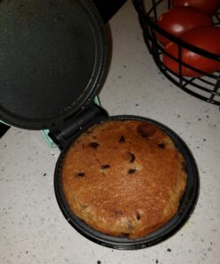 DASH 8” Express Electric Round Griddle for for Pancakes, Cookies, Burgers, Quesadillas, Eggs & other on the go Breakfast, Lunch & Snacks - Aqua 43 71eBuViOPoL