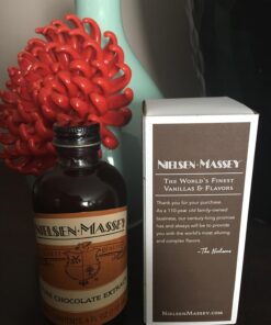 Nielsen-Massey Pure Chocolate Extract for Baking and Cooking, 4 Ounce Bottle with Gift Box 4 Fl Oz (Pack of 1) 14 71eQaPPzyjL