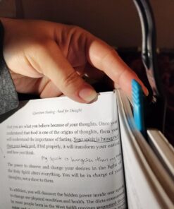 Energizer Clip on Book Light for Reading in Bed, LED Reading Light for Books and Kindles, 25 Hour Run Time, Kindle & Book Reading Lamp (Batteries Included), Black Portable Black (Battery-Powered) 34 71eXN8b114L 1