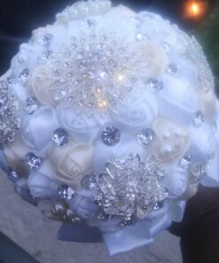 Generic Engerla Handmade Crystal Diamond Pearl Rhinestone Brooch Bridal Hold Flowers Wedding Bouquet Brooch 38 71ebQmlxEyL