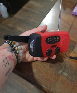 Emergency Hand Crank Radio with LED Flashlight for Emergency, AM/FM NOAA Portable Weather Radio with 2000mAh Power Bank Phone Charger, USB Charged & Solar Power for Camping, Emergency 37 71eeXT9YnDL