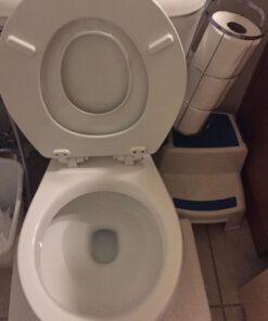 MAYFAIR 883SLOWA 000 Toilet Seat with Built-in Potty Training Seat will Reduce Clutter, Slow Close and Never Loosen, ROUND, Durable Enameled Wood/Long Lasting Plastic, White 44 71elfi6gpHL