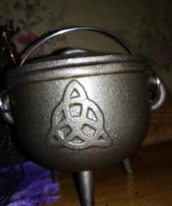 CircuitOffice Cast Iron Cauldron 4 1/2" Diameter Triquetra 23 71etIijM89L