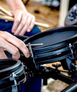 Alesis Nitro Mesh Kit - Electronic Drum Set with Quiet Mesh Pads, USB MIDI, Kick Pedal and Rubber Kick Drum, 40 Kits, 385 Sounds, Drum Lessons 1st Generation 55 71evkUr4n1L