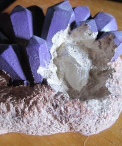 NATIONAL GEOGRAPHIC Gemstone Dig Kit – Excavate 3 real gems including Amethyst, Tiger’s Eye & Rose Quartz - Great STEM Science gift for Mineralogy and Geology enthusiasts of any age Gem Dig 21 71fszhOdD L