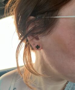 Lobe Wonder - The ORIGINAL Ear Lobe Support Patch for Pierced Ears - Eliminates the Look of Torn or Stretched Piercings - Protects Healthy Ear Lobes from Tearing - 60 Patches - Clear & Latex-Free 42 71fwkQbESCL