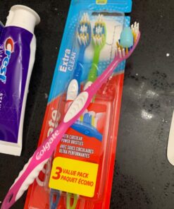 Colgate Extra Clean Full Head Toothbrush, Medium - 3 Count (Pack of 1) 17 71g7MwGkxZL