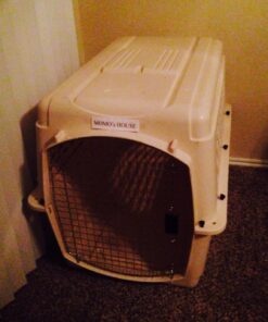 Petmate Vari Dog Kennel 40", Taupe & Black, Portable Dog Crate for Pets 70-90lbs, Made in USA 40"L x 27"W x 30"H Kennel Only 38 71g90uNyQoL