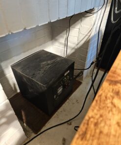 Polk Audio PSW10 10" Powered Subwoofer – Power Port Technology, Up to 100 Watts, Big Bass in Compact Design, Easy Setup with Home Theater Systems, Timbre-Matched with Monitor & T-series Polk Speakers single subwoofer 36 71gGSTJDxL