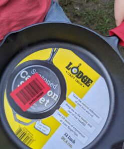 Lodge Cast Iron Skillet with Red Silicone Hot Handle Holder, 12-inch 54 71gH7F8MiBL