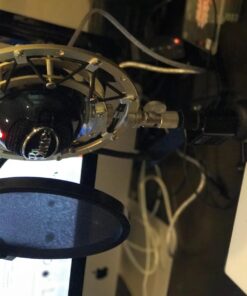 Logitech for Creators Blue Snowball USB Microphone for PC, Mac, Gaming, Recording, Streaming, Podcasting, Condenser Mic with Cardioid and Omnidirectional Pickup Patterns, Stylish Retro Design – Black Gloss Black 111 71gdlZhiQpL