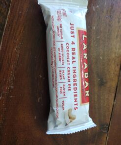 LÄRABAR Coconut Cream Pie, Gluten Free Vegan Fruit & Nut Bar, 16 Ct 16 Count (Pack of 1) 28 71gjOZGf2mL