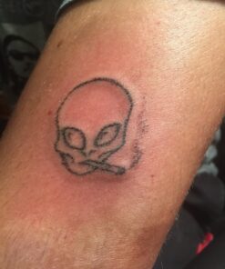 One Tattoo World 50-pcs Sterilized Tattoo Needles Individually Packed 3RL Round Liner, Perfect Precisions, Great for Stick and Poke Tattoos | OTW-50-3RL.1 31 71gql3YYrZL