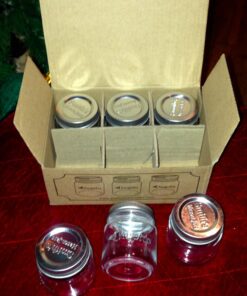 Smith's Mason Jars Mini Mason Jars set of 6 Chupito Shot Glasses with Lids - 2oz Per Shot Glass - For Parties, Arts and Crafts Storage, Drinks, Wedding Favors 60 71gtBXzuEqL