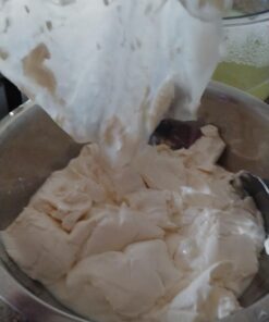 Euro Cuisine GY60 Greek Yogurt Maker with Ultra Fine Mesh Stainless Steel Strainer Basket, BPA Free, Patented Greek Yogurt Strainer, Ideal for Healthy Homemade Yogurt, Dips, and Desserts (Black) 31 71gtCrYCsOL