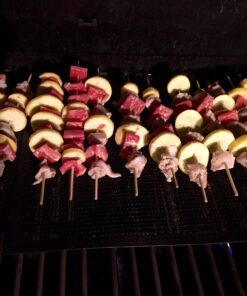 BBQ Butler Non-Stick BBQ Mesh Grill Mat- Perfect For Smokers - Traeger, Green Egg, Kamodo Compatible - 2 Mats 19 71gtx2BWd4L