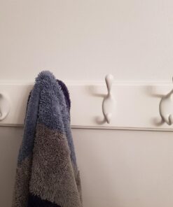 Liberty Hardware 129847 18-Inch Coat and Hat Rail/Rack with 4 Heavy Duty Hooks, White and White Flat White/White 25 71h0QXLzGnL