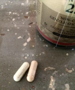 Solgar Gentle Iron (Iron Bisglycinate) 25 mg - 180 Vegetable Capsules - Non-Constipating, Gentle on Your Stomach - Non-GMO, Gluten Free - 180 Servings Old 27 71h7bzCTsEL