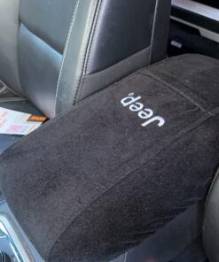 Seat Armour KAJGCB11-14 Officially Licensed Custom Fit Center Console Cover with Jeep Embroidered Logo for Select Jeep Grand Cherokee Models(2011-2017) - (Black) 21 71hJYNOuzaL
