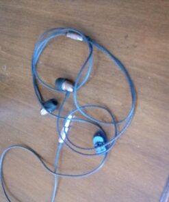 Betron ELR50 in Ear Headphones Earphones Wired with Noise Isolating Earbuds Tangle Free Cord Lightweight Carry Case Soft Ear Buds 3.5mm Plug (Black) 58 71hLqoQUAGL